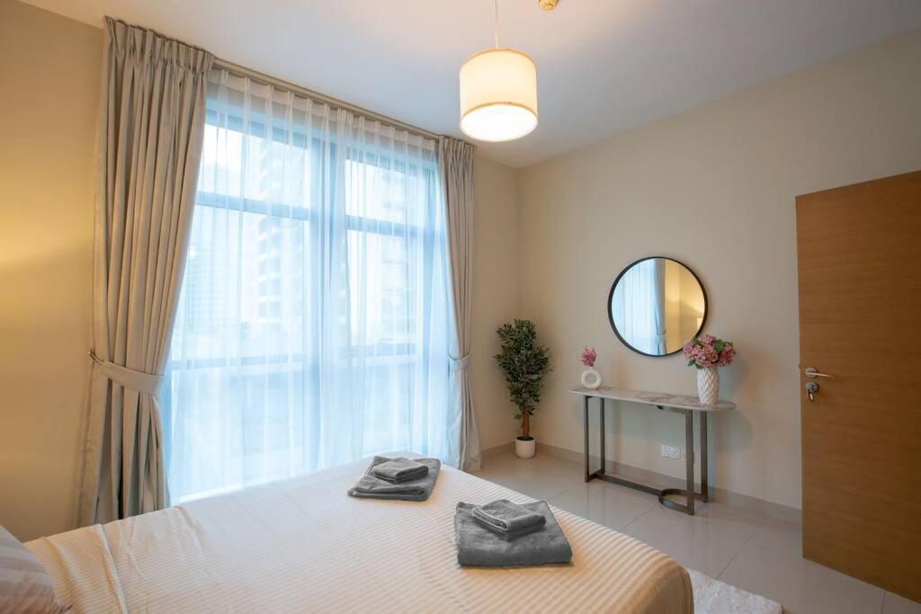Lux 1Br 2 Min To Burj Khalifa Διαμέρισμα Ντουμπάι Εξωτερικό φωτογραφία