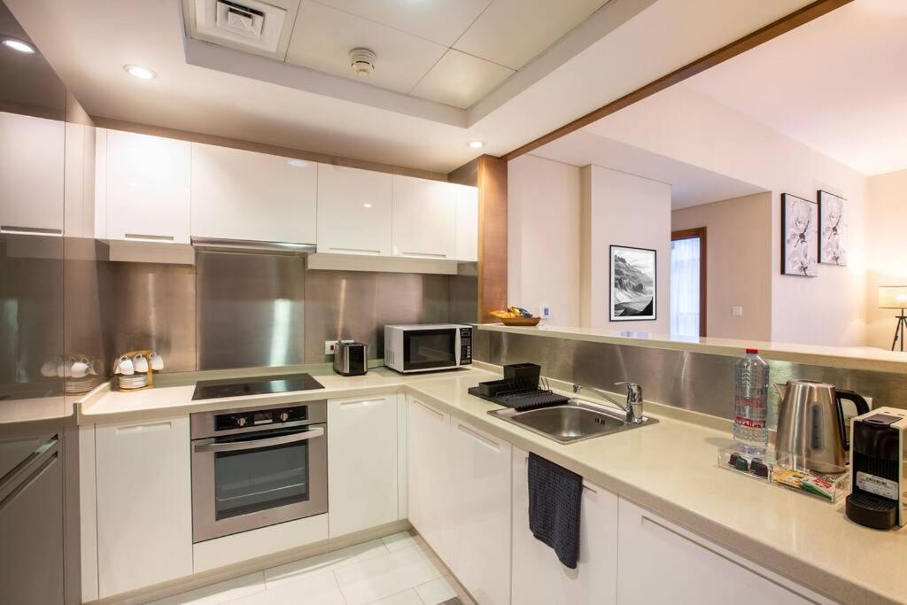 Lux 1Br 2 Min To Burj Khalifa Διαμέρισμα Ντουμπάι Εξωτερικό φωτογραφία