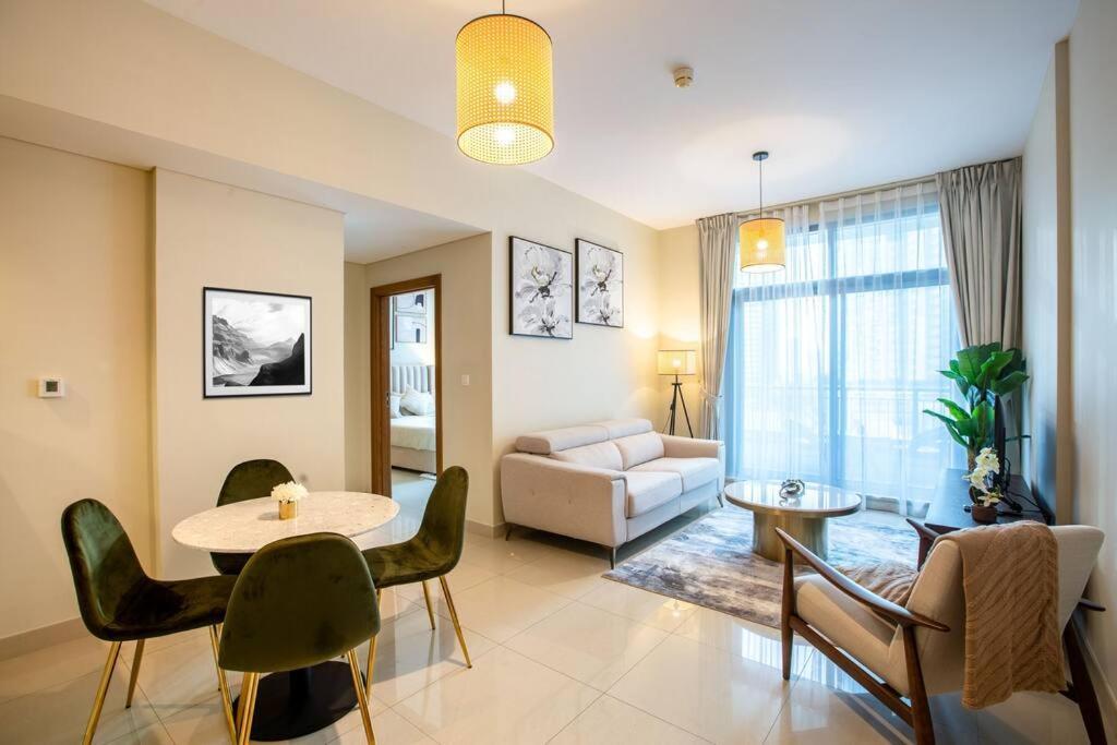 Lux 1Br 2 Min To Burj Khalifa Διαμέρισμα Ντουμπάι Εξωτερικό φωτογραφία